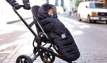 Best Stroller Footmuff for The Cold Season