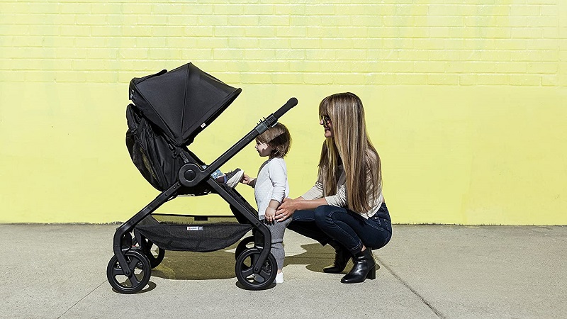Buying a Reversible Baby Stroller
